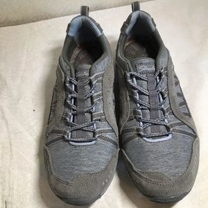 Women’s slip on Skechers sneakers